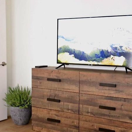 לוס אנג'לס Heart Of West Hollywood Modern Suite 2 Bedroom 2 Bath מראה חיצוני תמונה